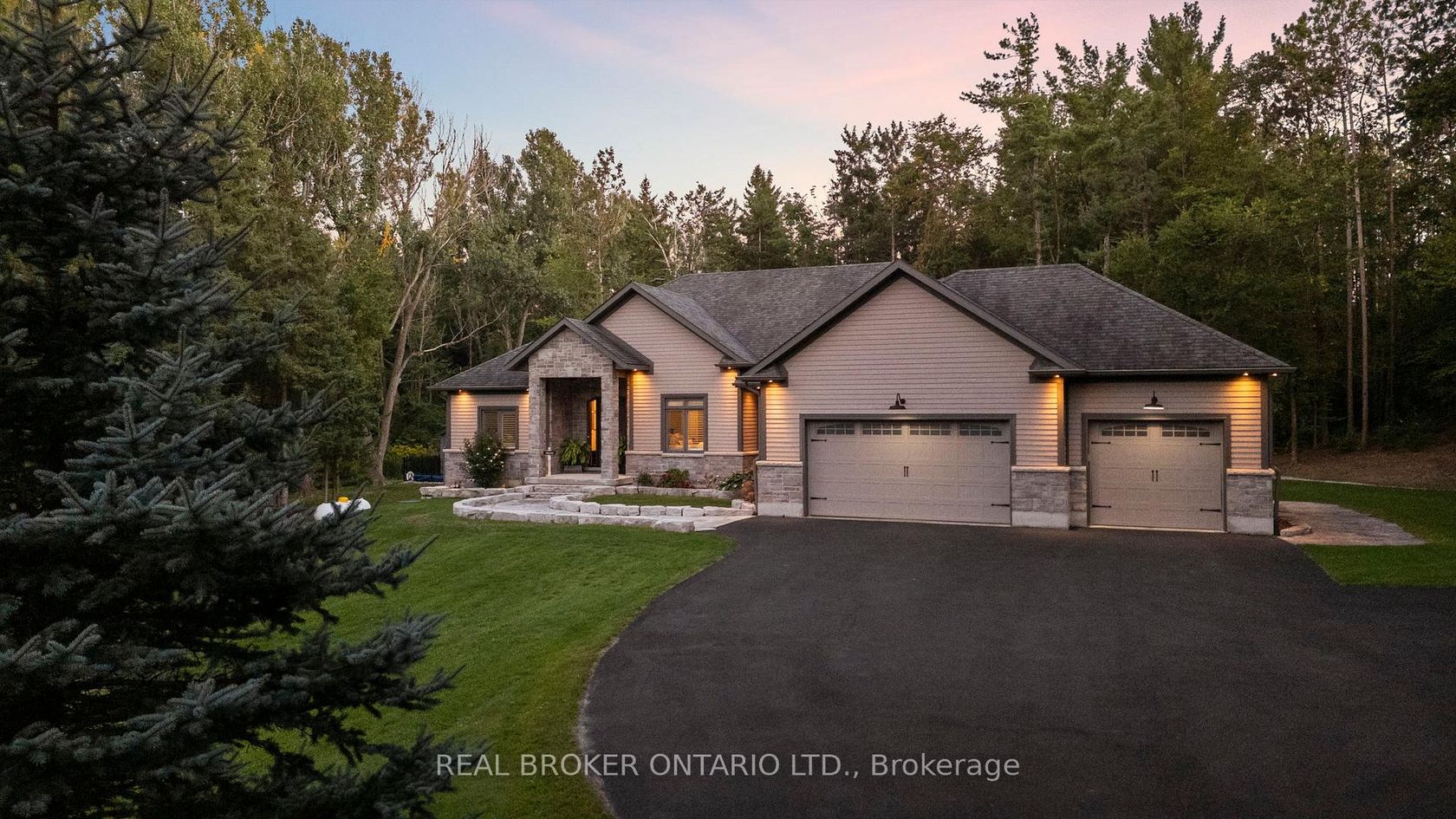 49 Sydenham Trail W, Rural Clearview, Clearview photo number 2