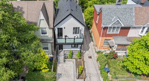 Photo 3 at 204 Franklin Avenue, Junction, Toronto