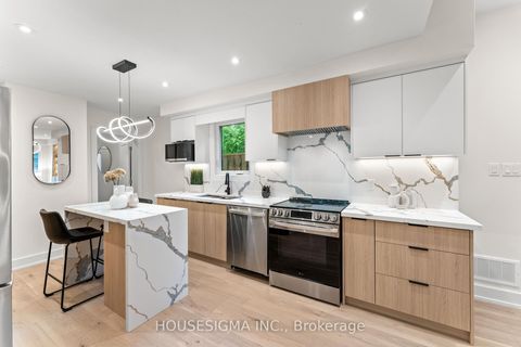 Photo 11 at 204 Franklin Avenue, Junction, Toronto