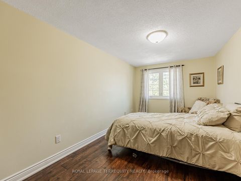 Photo 21 at 65 Bob O'link Avenue, Glen Shields, Vaughan