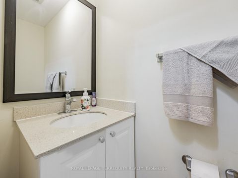 Photo 22 at 65 Bob O'link Avenue, Glen Shields, Vaughan