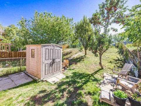 Photo 32 at 65 Bob O'link Avenue, Glen Shields, Vaughan