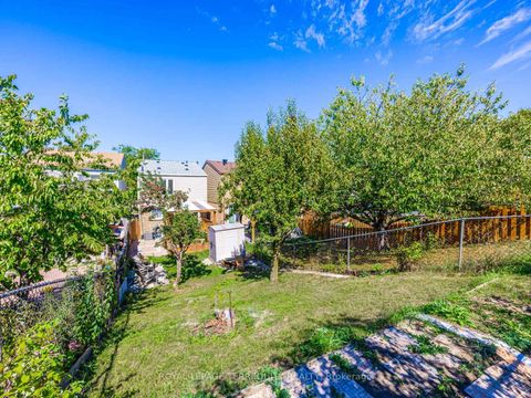 Photo 35 at 65 Bob O'link Avenue, Glen Shields, Vaughan