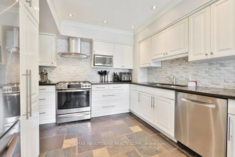 Photo 11 at 68 Tradewind Drive, BR Bronte, Oakville