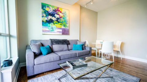 Photo 7 at 2525 - 230 Queens Quay W, Waterfront Communities C1, Toronto