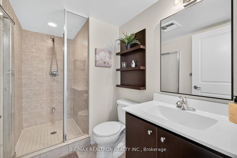 Photo 11 at 301 - 2015 Sheppard Avenue E, Henry Farm, Toronto