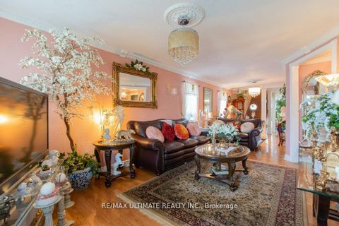 Photo 3 at 110 Aileen Avenue, Eglinton West, Toronto
