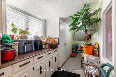 Photo 37 at 110 Aileen Avenue, Eglinton West, Toronto