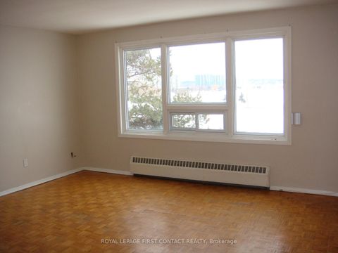 Photo 9 at 95 Gowan Street, Allandale, Barrie Photo 9 at 95 Gowan Street, Allandale, Barrie