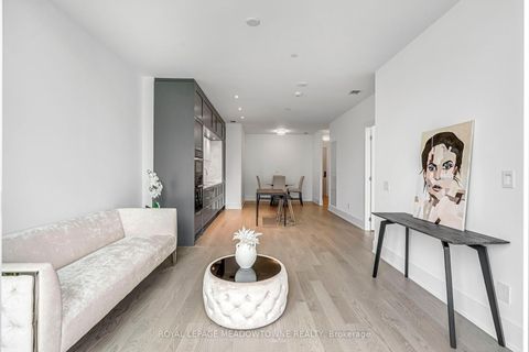 Photo 13 at 826 - 155 Merchants' Wharf, Waterfront Communities C8, Toronto