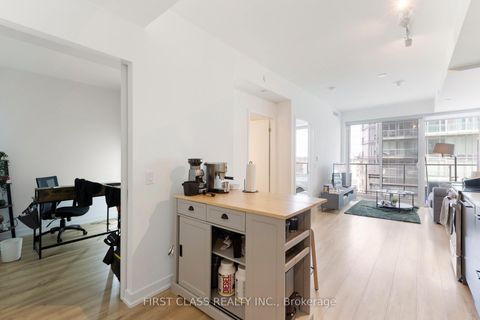 Photo 13 at 2606 - 135 East Liberty Street, Niagara, Toronto