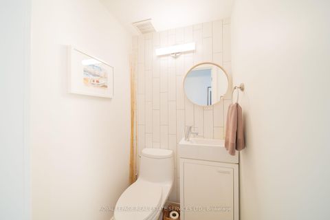 Photo 10 at 2331 Ontario Street, BR Bronte, Oakville