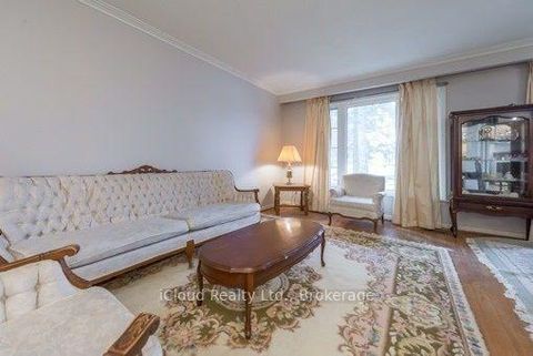 Photo 4 at 3053 Bayview Avenue, Bayview Village, Toronto