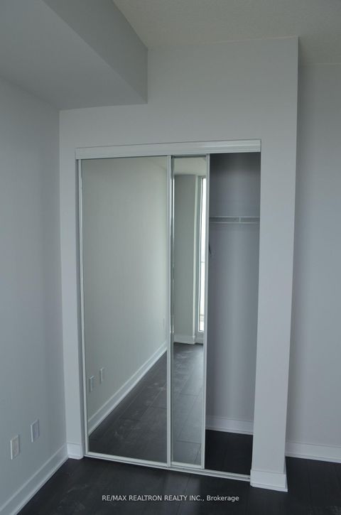Photo 7 at 5404 - 2221 Yonge Street, Mount Pleasant West, Toronto
