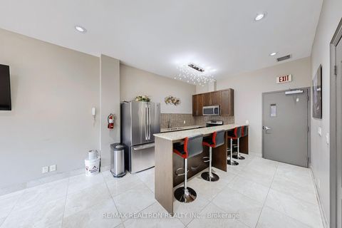 Photo 29 at PH609 - 160 Woodbridge Avenue, West Woodbridge, Vaughan