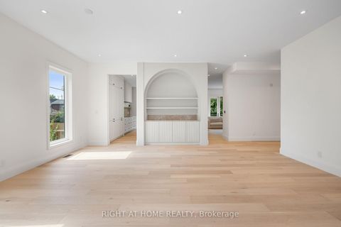 Photo 6 at 120 Hammell St Street, Clanton Park, Toronto Photo 6 at 120 Hammell St Street, Clanton Park, Toronto