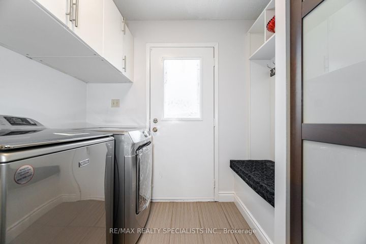 Photo 20 at 6240 Edenwood Drive, Meadowvale, Mississauga