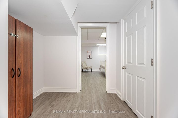 Photo 43 at 6240 Edenwood Drive, Meadowvale, Mississauga