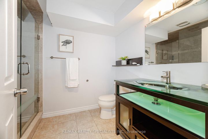 Photo 45 at 6240 Edenwood Drive, Meadowvale, Mississauga