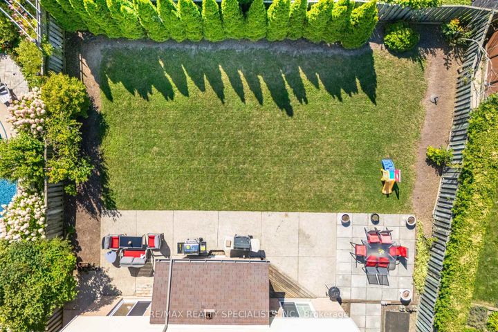 Photo 48 at 6240 Edenwood Drive, Meadowvale, Mississauga