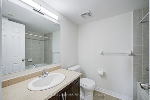 Photo 31 at 8 - 9 Eaton Park Lane, L'Amoreaux, Toronto