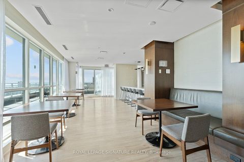 Photo 13 at 1407 - 410 Queens Quay W, Waterfront Communities C1, Toronto
