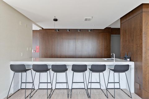 Photo 14 at 1407 - 410 Queens Quay W, Waterfront Communities C1, Toronto