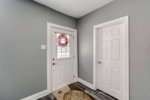 Photo 6 at 44 Sanford Street, Sanford, Barrie