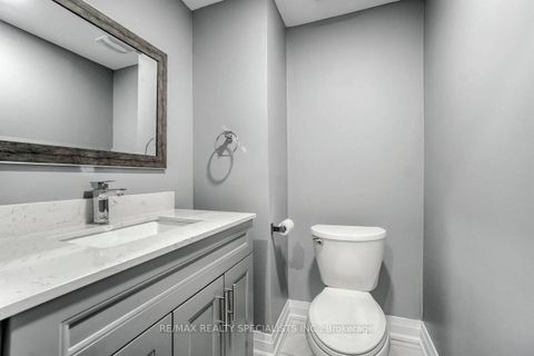 Photo 12 at 44 Sanford Street, Sanford, Barrie