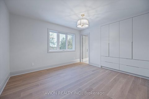 Photo 29 at 72 Lord Seaton Road, Windfields, Toronto