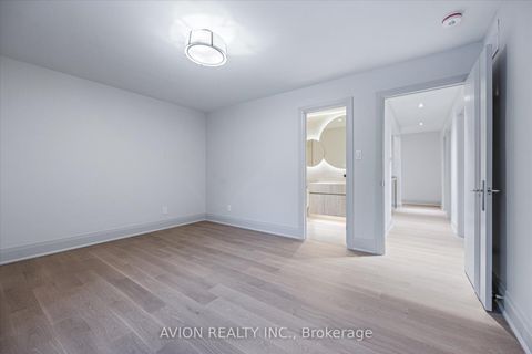Photo 30 at 72 Lord Seaton Road, Windfields, Toronto