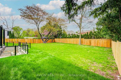 Photo 43 at 72 Lord Seaton Road, Windfields, Toronto