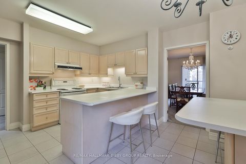 Photo 11 at 601 - 159 Frederick Street, Moss Park, Toronto