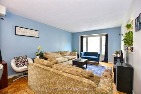 Photo 4 at 45 Henry Welsh Drive, Branson, Toronto Photo 4 at 45 Henry Welsh Drive, Branson, Toronto