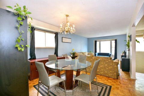 Photo 5 at 45 Henry Welsh Drive, Branson, Toronto Photo 5 at 45 Henry Welsh Drive, Branson, Toronto