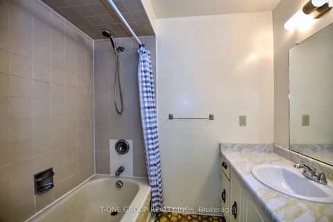 Photo 19 at 45 Henry Welsh Drive, Branson, Toronto Photo 19 at 45 Henry Welsh Drive, Branson, Toronto