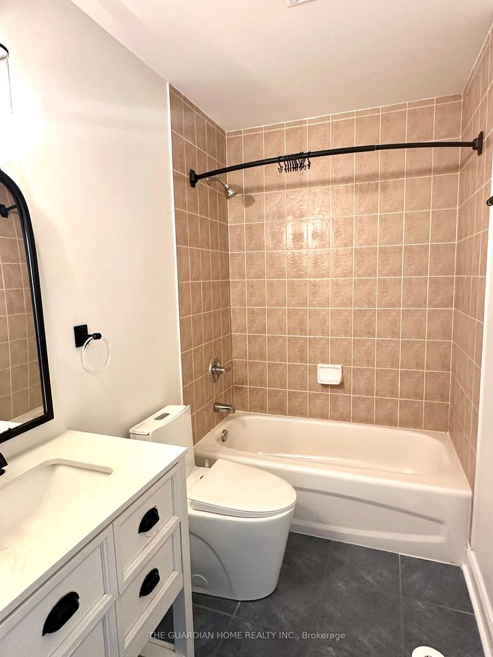 Photo 17 at 35 - 3057 Finch Avenue W, Humbermede, Toronto