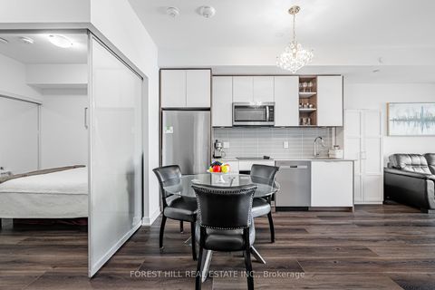 Photo 1 at 301 - 543 Richmond Street W, Waterfront Communities C1, Toronto