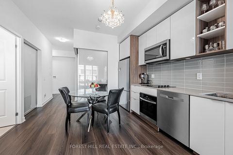 Photo 3 at 301 - 543 Richmond Street W, Waterfront Communities C1, Toronto