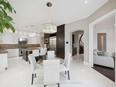 Photo 13 at 166 Stanton Avenue N, Vellore Village, Vaughan