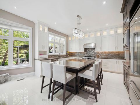 Photo 14 at 166 Stanton Avenue N, Vellore Village, Vaughan