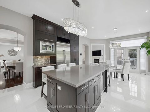 Photo 16 at 166 Stanton Avenue N, Vellore Village, Vaughan