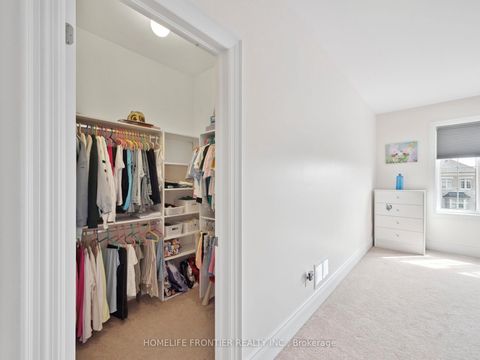 Photo 27 at 166 Stanton Avenue N, Vellore Village, Vaughan
