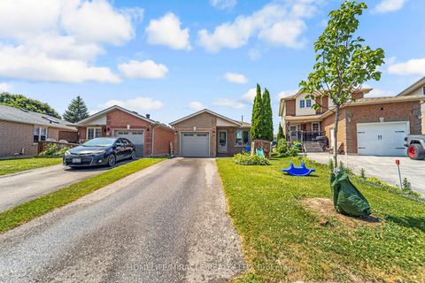 Photo 1 at 27 - 165 Tapscott Road N, Malvern, Toronto Photo 1 at 27 - 165 Tapscott Road N, Malvern, Toronto