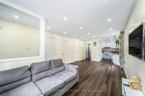 Photo 9 at 27 - 165 Tapscott Road N, Malvern, Toronto
