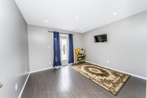 Photo 16 at 27 - 165 Tapscott Road N, Malvern, Toronto
