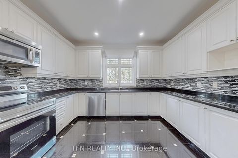 Photo 11 at 120 Valley Vista Drive, Patterson, Vaughan Photo 11 at 120 Valley Vista Drive, Patterson, Vaughan