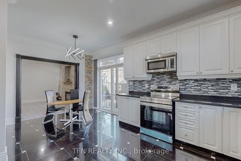 Photo 13 at 120 Valley Vista Drive, Patterson, Vaughan Photo 13 at 120 Valley Vista Drive, Patterson, Vaughan