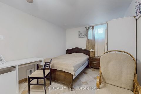 Photo 40 at 120 Valley Vista Drive, Patterson, Vaughan Photo 40 at 120 Valley Vista Drive, Patterson, Vaughan