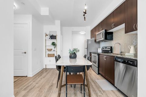 Photo 4 at 813 - 2800 Keele Street, CFB, Toronto